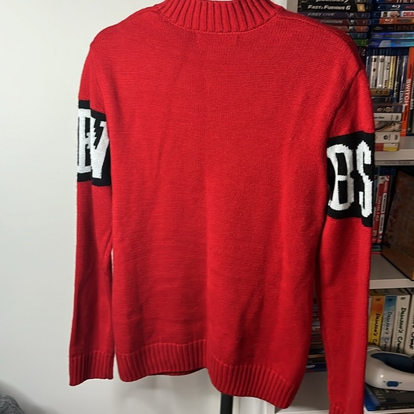 Small Forever 21 Men Sweater - Picture 2 of 3